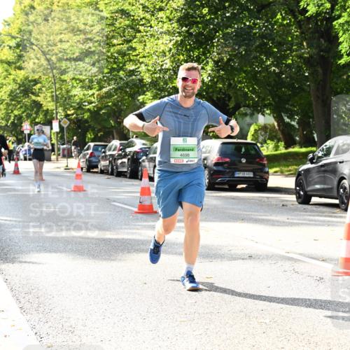 20.09.2026 - PSD Bank Halbmarathon Dr. Thomas Lammeyer http://msf.ph/oto/10508618 20.09.2026 11:04:59 Laufen 4698, 4683 meine-sportfotos.de