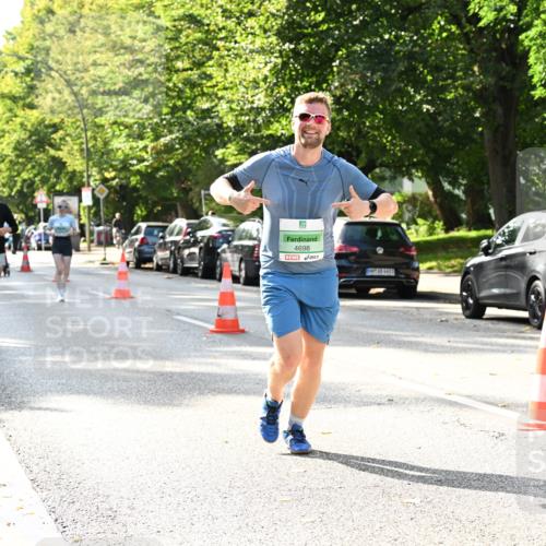 20.09.2026 - PSD Bank Halbmarathon Dr. Thomas Lammeyer http://msf.ph/oto/10508622 20.09.2026 11:04:59 Laufen 4698 meine-sportfotos.de