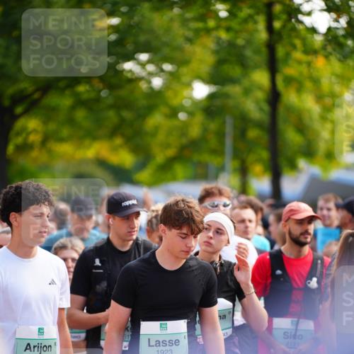 20.09.2026 - PSD Bank Halbmarathon LAZAROV Photography http://msf.ph/oto/10508627 20.09.2026 10:08:37 Laufen 1772, 1923, 4191 meine-sportfotos.de