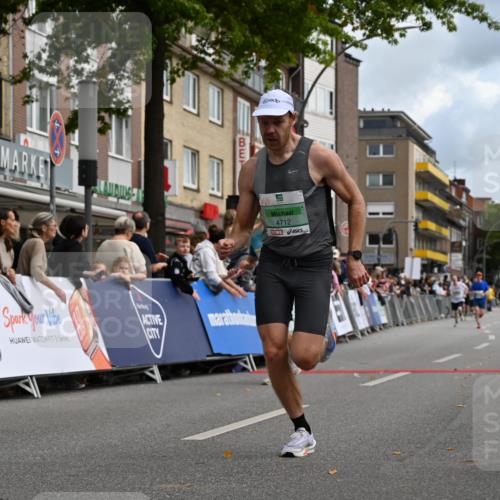 20.09.2026 - PSD Bank Halbmarathon J. Mangold http://msf.ph/oto/10508637 20.09.2026 11:30:42 Ziel 1055, 4504, 4505, 4712 meine-sportfotos.de