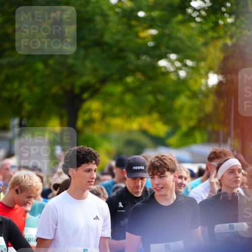 20.09.2026 - PSD Bank Halbmarathon LAZAROV Photography http://msf.ph/oto/10508645 20.09.2026 10:08:40 Laufen 1772 meine-sportfotos.de