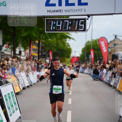 20.09.2026 - PSD Bank Halbmarathon LAZAROV Photography http://msf.ph/oto/10508671 20.09.2026 11:47:15 Ziel 1669, 1822, 2225, 3381, 4555, 4730 meine-sportfotos.de