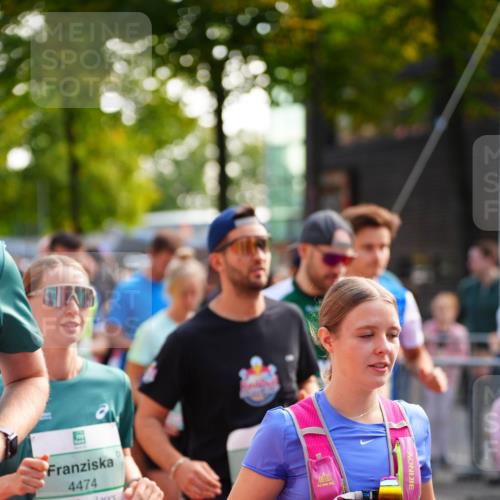 20.09.2026 - PSD Bank Halbmarathon LAZAROV Photography http://msf.ph/oto/10508691 20.09.2026 10:08:51 Laufen 4474, 1751 meine-sportfotos.de