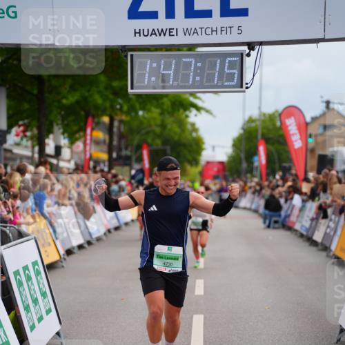 20.09.2026 - PSD Bank Halbmarathon LAZAROV Photography http://msf.ph/oto/10508713 20.09.2026 11:47:15 Ziel 1669, 1822, 2225, 3381, 4555, 4730 meine-sportfotos.de