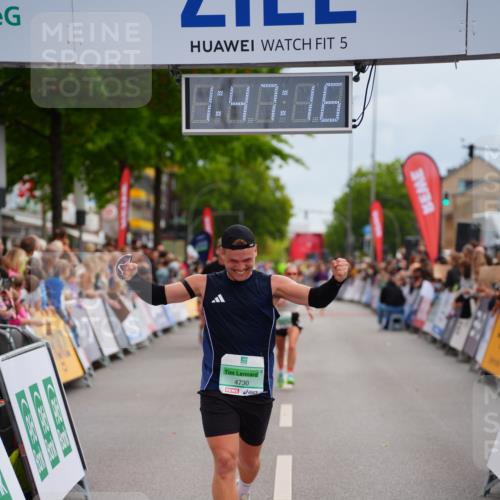 20.09.2026 - PSD Bank Halbmarathon LAZAROV Photography http://msf.ph/oto/10508722 20.09.2026 11:47:15 Ziel 1669, 1822, 2225, 3381, 4555, 4730 meine-sportfotos.de