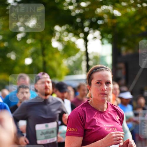 20.09.2026 - PSD Bank Halbmarathon LAZAROV Photography http://msf.ph/oto/10508728 20.09.2026 10:08:55 Laufen 42, 195, 1423 meine-sportfotos.de