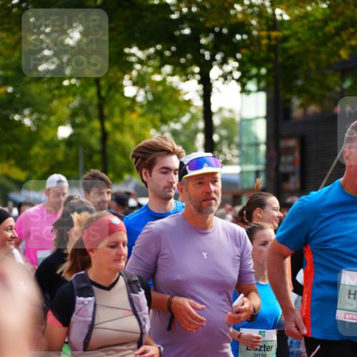 20.09.2026 - PSD Bank Halbmarathon LAZAROV Photography http://msf.ph/oto/10508741 20.09.2026 10:08:57 Laufen 3819, 2039, 4727 meine-sportfotos.de