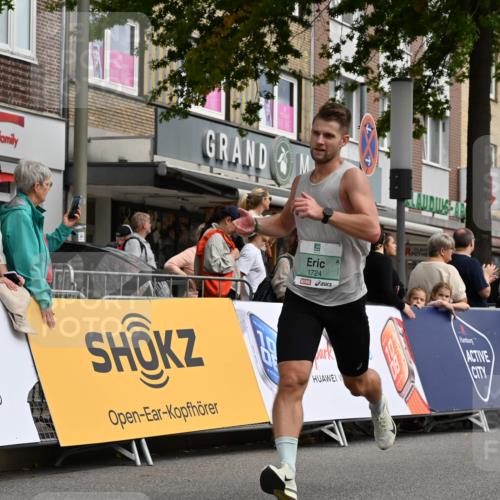 20.09.2026 - PSD Bank Halbmarathon J. Mangold http://msf.ph/oto/10508754 20.09.2026 11:30:54 Ziel 1135, 1639, 1724, 3009, 4113, 4232, 4504 meine-sportfotos.de
