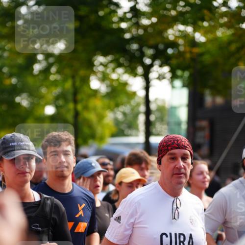 20.09.2026 - PSD Bank Halbmarathon LAZAROV Photography http://msf.ph/oto/10508755 20.09.2026 10:08:59 Laufen 4455, 3927, 4346 meine-sportfotos.de