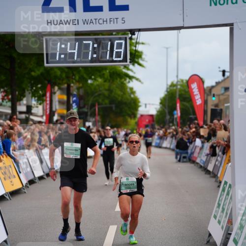20.09.2026 - PSD Bank Halbmarathon LAZAROV Photography http://msf.ph/oto/10508756 20.09.2026 11:47:18 Ziel 1669, 1822, 2225, 3639, 4555, 4730 meine-sportfotos.de