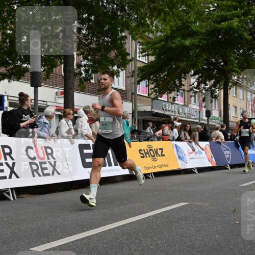 20.09.2026 - PSD Bank Halbmarathon J. Mangold http://msf.ph/oto/10508766 20.09.2026 11:30:55 Ziel 1135, 1639, 1724, 3009, 3448, 4113, 4232, 4504 meine-sportfotos.de