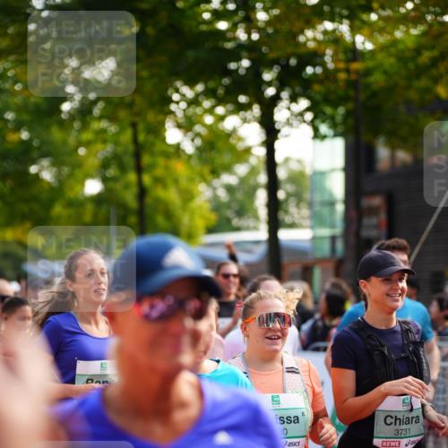 20.09.2026 - PSD Bank Halbmarathon LAZAROV Photography http://msf.ph/oto/10508769 20.09.2026 10:09:01 Laufen 30, 3731 meine-sportfotos.de