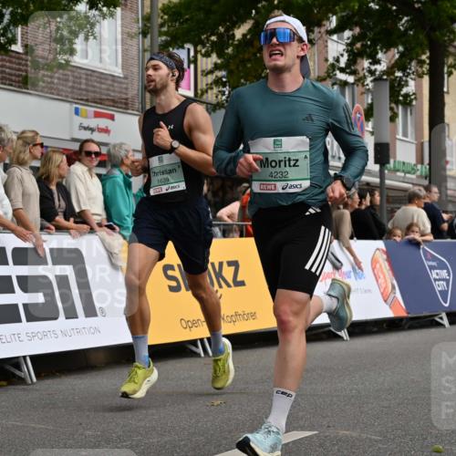 20.09.2026 - PSD Bank Halbmarathon J. Mangold http://msf.ph/oto/10508780 20.09.2026 11:30:57 Ziel 1135, 1639, 1724, 3009, 3448, 4113, 4232 meine-sportfotos.de