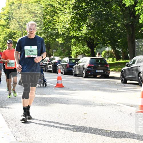 20.09.2026 - PSD Bank Halbmarathon Dr. Thomas Lammeyer http://msf.ph/oto/10508800 20.09.2026 11:05:08 Laufen 2057 meine-sportfotos.de