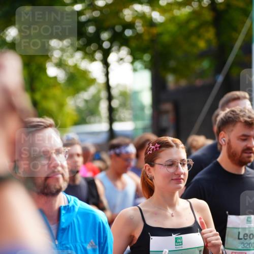 20.09.2026 - PSD Bank Halbmarathon LAZAROV Photography http://msf.ph/oto/10508853 20.09.2026 10:09:10 Laufen 161, 2737, 3200 meine-sportfotos.de