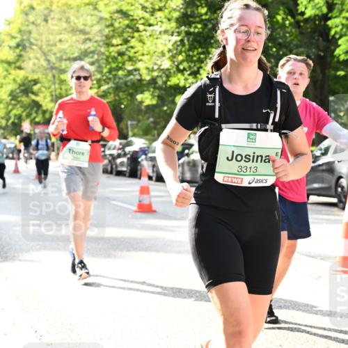 20.09.2026 - PSD Bank Halbmarathon Dr. Thomas Lammeyer http://msf.ph/oto/10508931 20.09.2026 11:05:13 Laufen 2003, 3313 meine-sportfotos.de