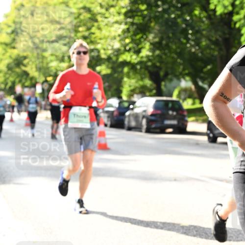 20.09.2026 - PSD Bank Halbmarathon Dr. Thomas Lammeyer http://msf.ph/oto/10508950 20.09.2026 11:05:14 Laufen 2003, 33 meine-sportfotos.de
