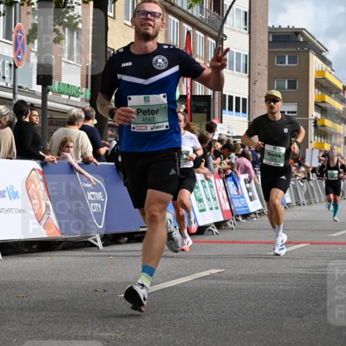20.09.2026 - PSD Bank Halbmarathon J. Mangold http://msf.ph/oto/10508975 20.09.2026 11:31:32 Ziel 2378, 3230, 3317, 3393, 3721, 4177, 4567, 4573 meine-sportfotos.de