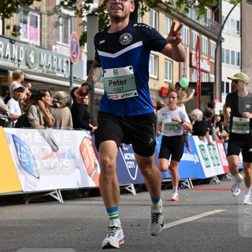20.09.2026 - PSD Bank Halbmarathon J. Mangold http://msf.ph/oto/10508980 20.09.2026 11:31:32 Ziel 2378, 3230, 3317, 3393, 3721, 4177, 4567, 4573 meine-sportfotos.de