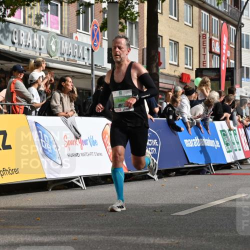 20.09.2026 - PSD Bank Halbmarathon J. Mangold http://msf.ph/oto/10509013 20.09.2026 11:31:37 Ziel 2378, 3230, 3317, 3340, 3721, 4567, 4573 meine-sportfotos.de