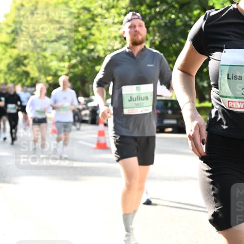 20.09.2026 - PSD Bank Halbmarathon Dr. Thomas Lammeyer http://msf.ph/oto/10509128 20.09.2026 11:05:23 Laufen 802, 3404 meine-sportfotos.de