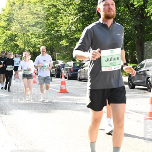 20.09.2026 - PSD Bank Halbmarathon Dr. Thomas Lammeyer http://msf.ph/oto/10509135 20.09.2026 11:05:23 Laufen 4616, 4391, 3802 meine-sportfotos.de