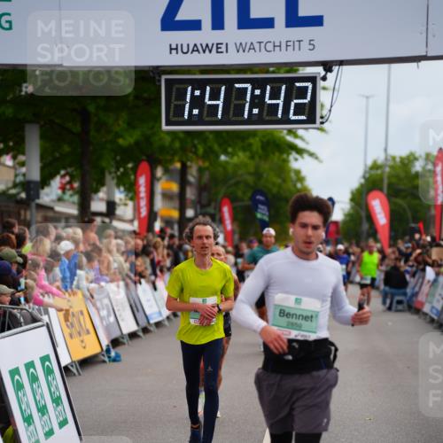 20.09.2026 - PSD Bank Halbmarathon LAZAROV Photography http://msf.ph/oto/10509136 20.09.2026 11:47:42 Ziel 1661, 2074, 2583, 2859, 3914, 4662 meine-sportfotos.de