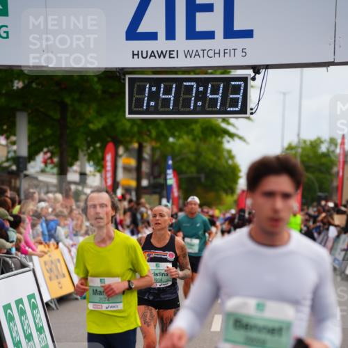 20.09.2026 - PSD Bank Halbmarathon LAZAROV Photography http://msf.ph/oto/10509148 20.09.2026 11:47:43 Ziel 1661, 2074, 2583, 2859, 3914, 4662 meine-sportfotos.de