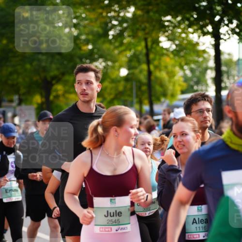 20.09.2026 - PSD Bank Halbmarathon LAZAROV Photography http://msf.ph/oto/10509206 20.09.2026 10:09:49 Laufen 2545, 3002, 1116 meine-sportfotos.de
