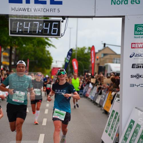20.09.2026 - PSD Bank Halbmarathon LAZAROV Photography http://msf.ph/oto/10509209 20.09.2026 11:47:46 Ziel 1661, 1712, 2074, 2828, 2859, 3239, 3914, 4262, 4662 meine-sportfotos.de