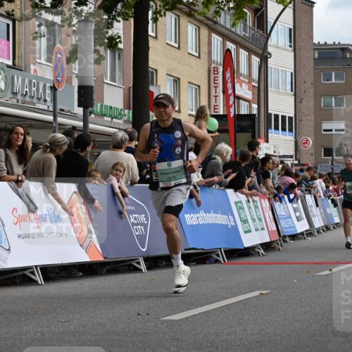 20.09.2026 - PSD Bank Halbmarathon J. Mangold http://msf.ph/oto/10509262 20.09.2026 11:32:34 Ziel 1208, 2086, 2575, 2625 meine-sportfotos.de