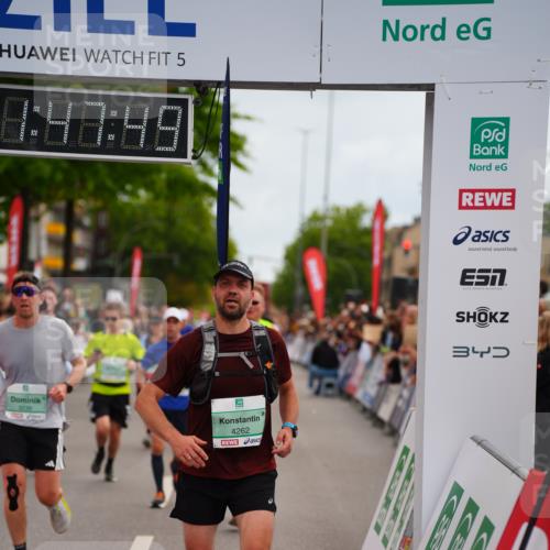 20.09.2026 - PSD Bank Halbmarathon LAZAROV Photography http://msf.ph/oto/10509272 20.09.2026 11:47:48 Ziel 1661, 1712, 2074, 2177, 2828, 2859, 3239, 3330, 3504, 3914, 4262, 4662 meine-sportfotos.de
