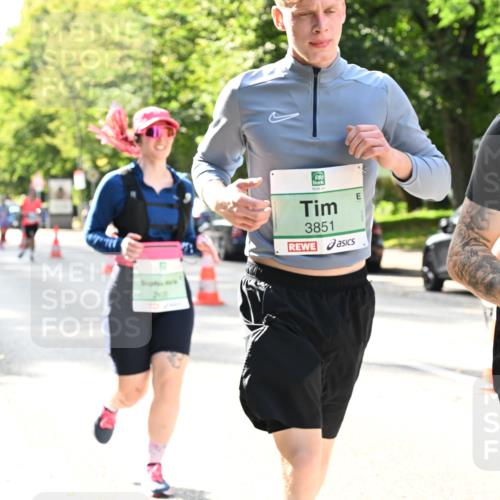20.09.2026 - PSD Bank Halbmarathon Dr. Thomas Lammeyer http://msf.ph/oto/10509348 20.09.2026 11:05:31 Laufen 3851, 3852, 1972 meine-sportfotos.de