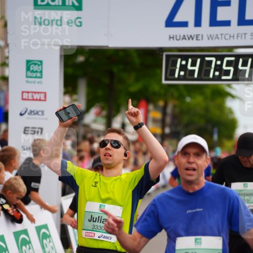 20.09.2026 - PSD Bank Halbmarathon LAZAROV Photography http://msf.ph/oto/10509409 20.09.2026 11:47:53 Ziel 1661, 1712, 1897, 2177, 2828, 2836, 3239, 3330, 3504, 3586, 4226, 4248, 4262, 4622, 4662 meine-sportfotos.de