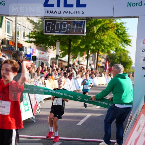 20.09.2026 - PSD Bank Halbmarathon LAZAROV Photography http://msf.ph/oto/10509438 20.09.2026 10:27:35 Laufen 5, 0, 08, 8, 179, 348 meine-sportfotos.de