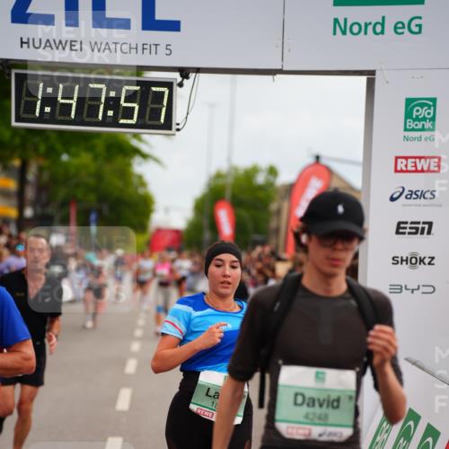 20.09.2026 - PSD Bank Halbmarathon LAZAROV Photography http://msf.ph/oto/10509464 20.09.2026 11:47:56 Ziel 1712, 1897, 2177, 2828, 2836, 3239, 3330, 3504, 3586, 4226, 4248, 4262, 4622 meine-sportfotos.de