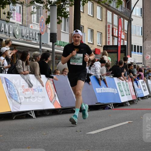 20.09.2026 - PSD Bank Halbmarathon J. Mangold http://msf.ph/oto/10509488 20.09.2026 11:32:59 Ziel 1721, 1849, 3774, 3994, 4116, 4145 meine-sportfotos.de