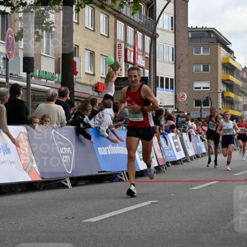 20.09.2026 - PSD Bank Halbmarathon J. Mangold http://msf.ph/oto/10509522 20.09.2026 11:33:02 Ziel 1849, 3774, 3994, 4116, 4134, 4145, 4614 meine-sportfotos.de