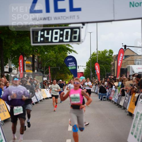 20.09.2026 - PSD Bank Halbmarathon LAZAROV Photography http://msf.ph/oto/10509537 20.09.2026 11:48:01 Ziel 1897, 2451, 2707, 2836, 3586, 4117, 4226, 4248, 4622 meine-sportfotos.de