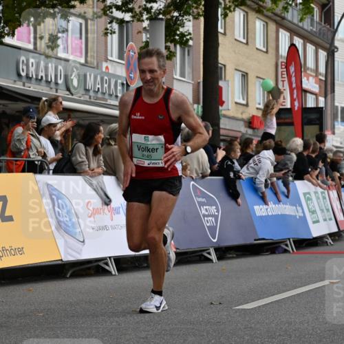 20.09.2026 - PSD Bank Halbmarathon J. Mangold http://msf.ph/oto/10509543 20.09.2026 11:33:03 Ziel 1690, 1849, 3774, 3994, 4116, 4134, 4145, 4614 meine-sportfotos.de