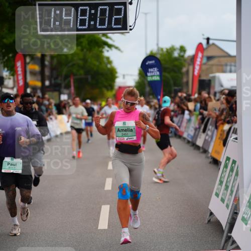 20.09.2026 - PSD Bank Halbmarathon LAZAROV Photography http://msf.ph/oto/10509557 20.09.2026 11:48:02 Ziel 1897, 2451, 2707, 4117, 4226, 4248, 4622 meine-sportfotos.de