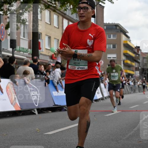 20.09.2026 - PSD Bank Halbmarathon J. Mangold http://msf.ph/oto/10509609 20.09.2026 11:33:09 Ziel 1690, 1849, 2115, 3048, 3994, 4116, 4134, 4145, 4614 meine-sportfotos.de