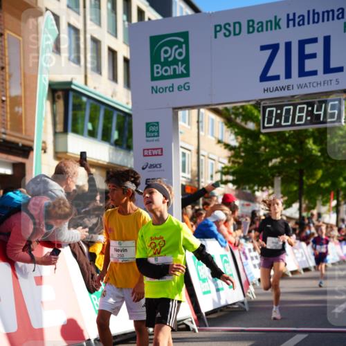 20.09.2026 - PSD Bank Halbmarathon LAZAROV Photography http://msf.ph/oto/10509638 20.09.2026 10:28:09 Laufen 5, 0, 08, 45, 250 meine-sportfotos.de
