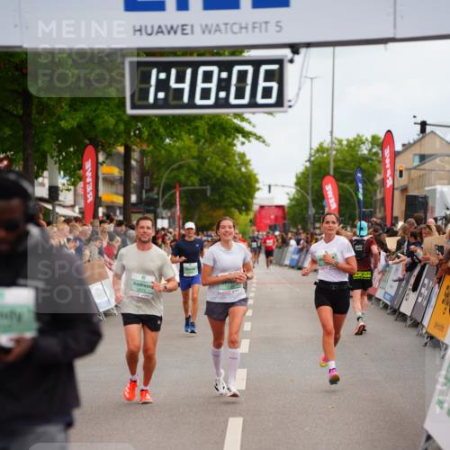 20.09.2026 - PSD Bank Halbmarathon LAZAROV Photography http://msf.ph/oto/10509671 20.09.2026 11:48:05 Ziel 1440, 2309, 2451, 2674, 2707, 4117, 4226 meine-sportfotos.de