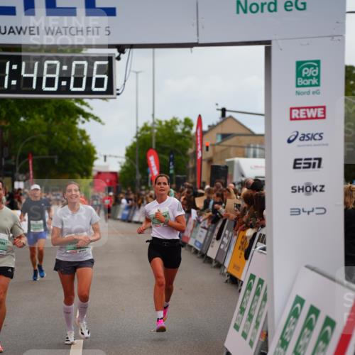 20.09.2026 - PSD Bank Halbmarathon LAZAROV Photography http://msf.ph/oto/10509686 20.09.2026 11:48:06 Ziel 1440, 2309, 2451, 2674, 2707, 4117 meine-sportfotos.de