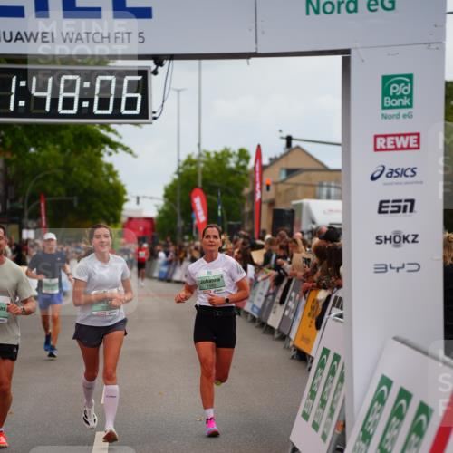 20.09.2026 - PSD Bank Halbmarathon LAZAROV Photography http://msf.ph/oto/10509692 20.09.2026 11:48:06 Ziel 1440, 2309, 2451, 2674, 2707, 4117 meine-sportfotos.de