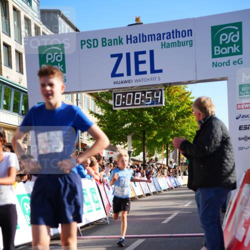 20.09.2026 - PSD Bank Halbmarathon LAZAROV Photography http://msf.ph/oto/10509702 20.09.2026 10:28:18 Laufen 5, 0, 08, 54 meine-sportfotos.de