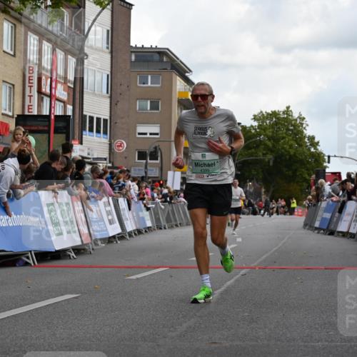 20.09.2026 - PSD Bank Halbmarathon J. Mangold http://msf.ph/oto/10509748 20.09.2026 11:33:32 Ziel 2482, 2529, 4395 meine-sportfotos.de
