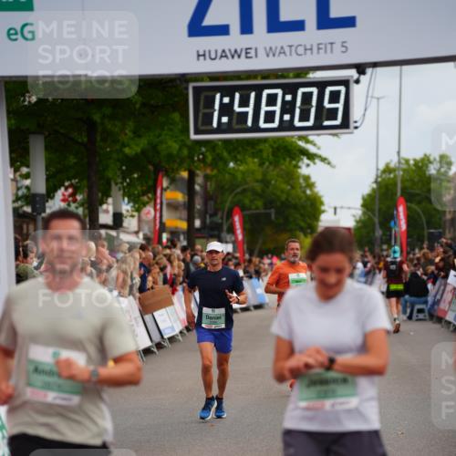 20.09.2026 - PSD Bank Halbmarathon LAZAROV Photography http://msf.ph/oto/10509749 20.09.2026 11:48:08 Ziel 1440, 2309, 2451, 2674, 2707, 3089, 4117, 4739 meine-sportfotos.de
