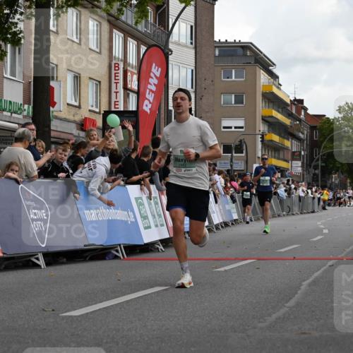 20.09.2026 - PSD Bank Halbmarathon J. Mangold http://msf.ph/oto/10509771 20.09.2026 11:33:38 Ziel 2201, 2482, 4395 meine-sportfotos.de